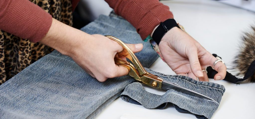 Jean wear alterations Jean wear alterations